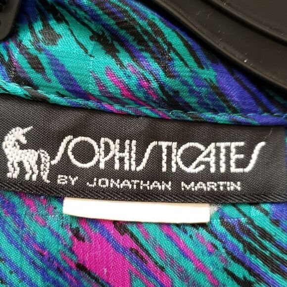 * Host Pick* Beautiful Vintage Blouse - Picture 6 of 8